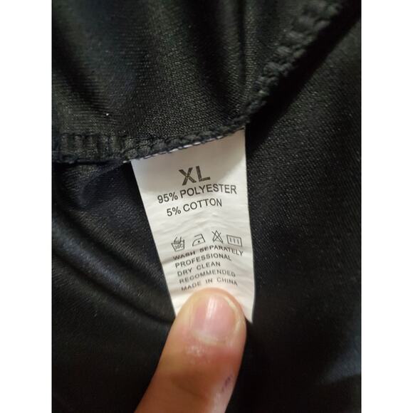 Mens Black Polo With Checkered Collar And Sleeve Ends - Picture 5 of 5